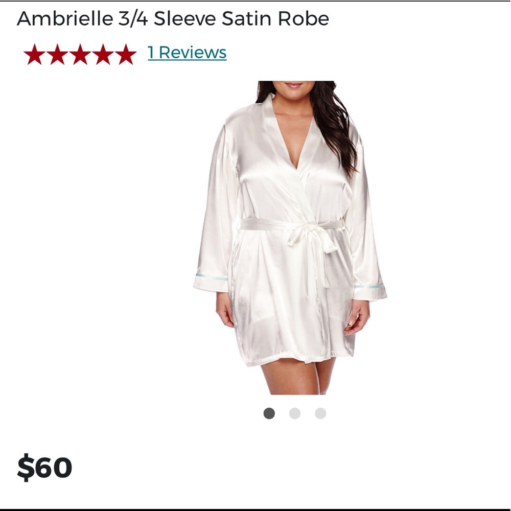 NWOT Ambrielle Bride Robe